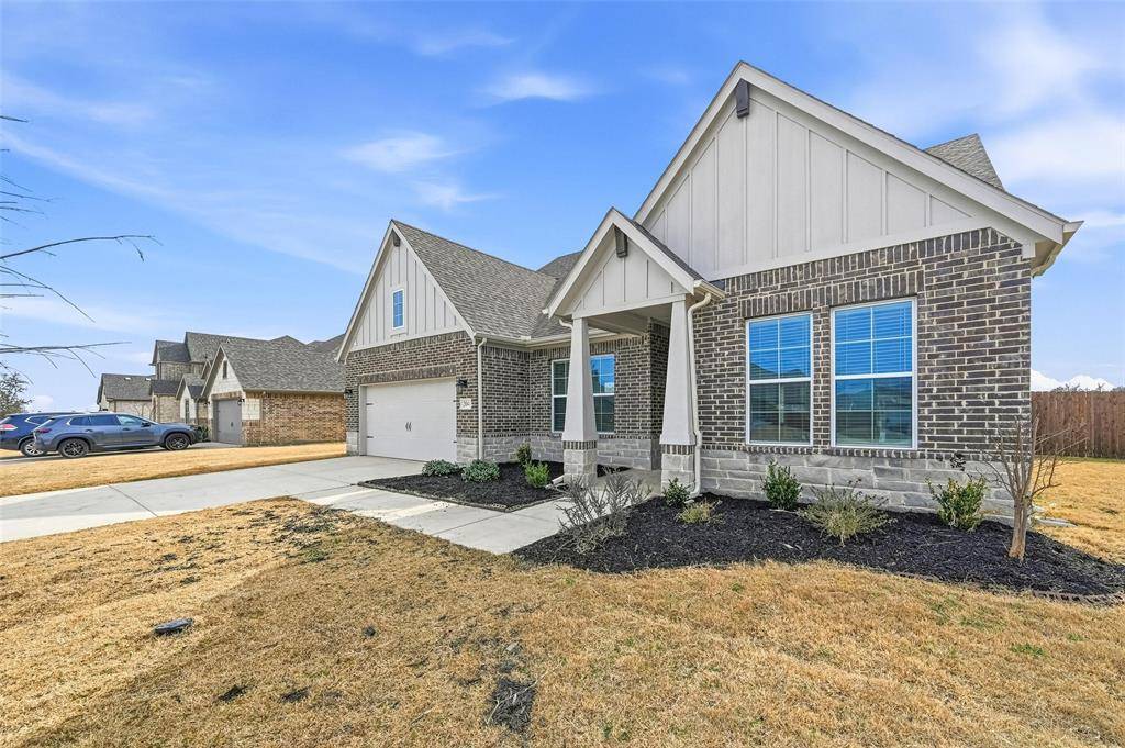 204 Aero Vista Drive, Caddo Mills, TX 75135