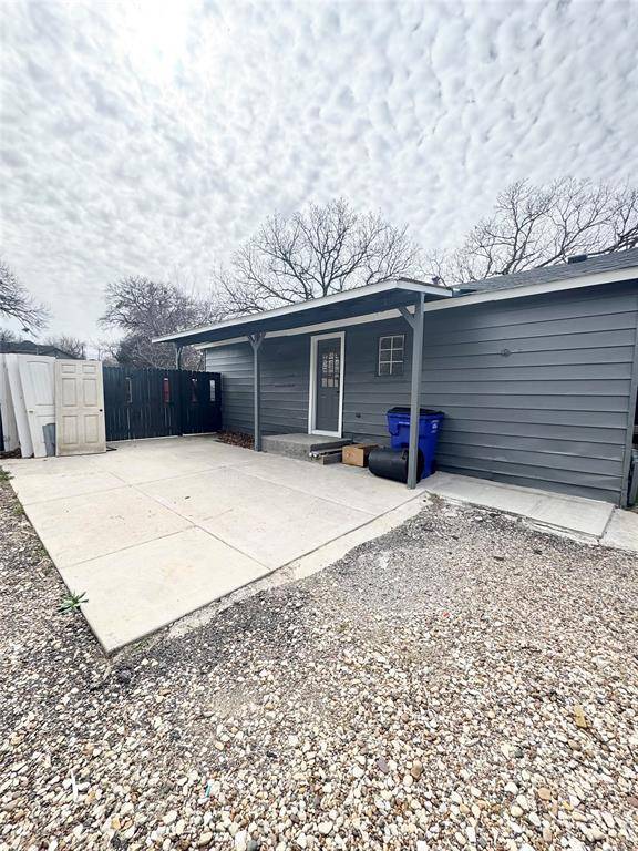 303 W Broad Street, Mansfield, TX 76063