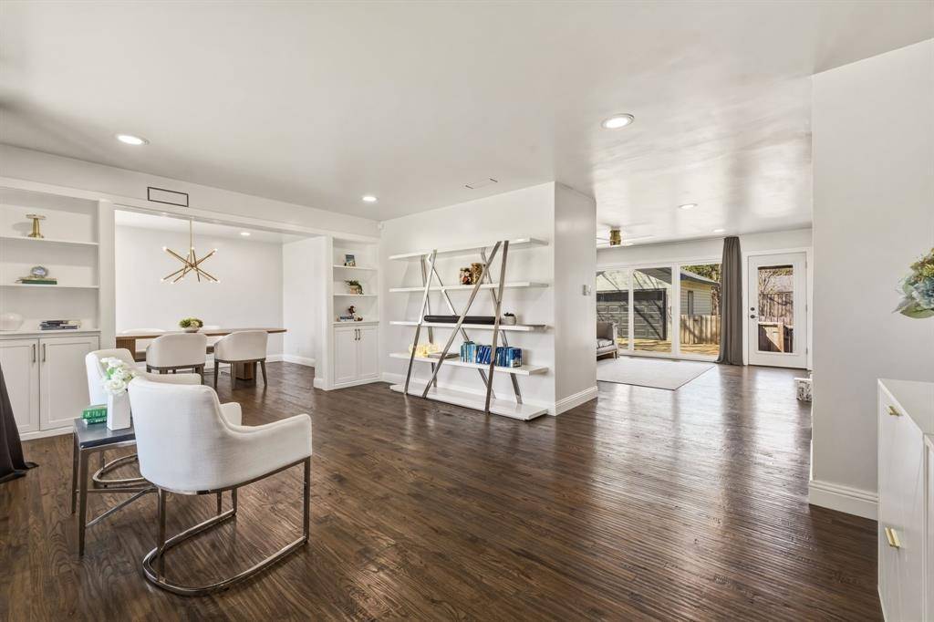 7127 E Mockingbird Lane, Dallas, TX 75214