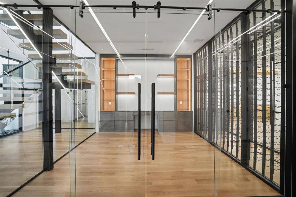 9457 Waterview Road, Dallas, TX 75218