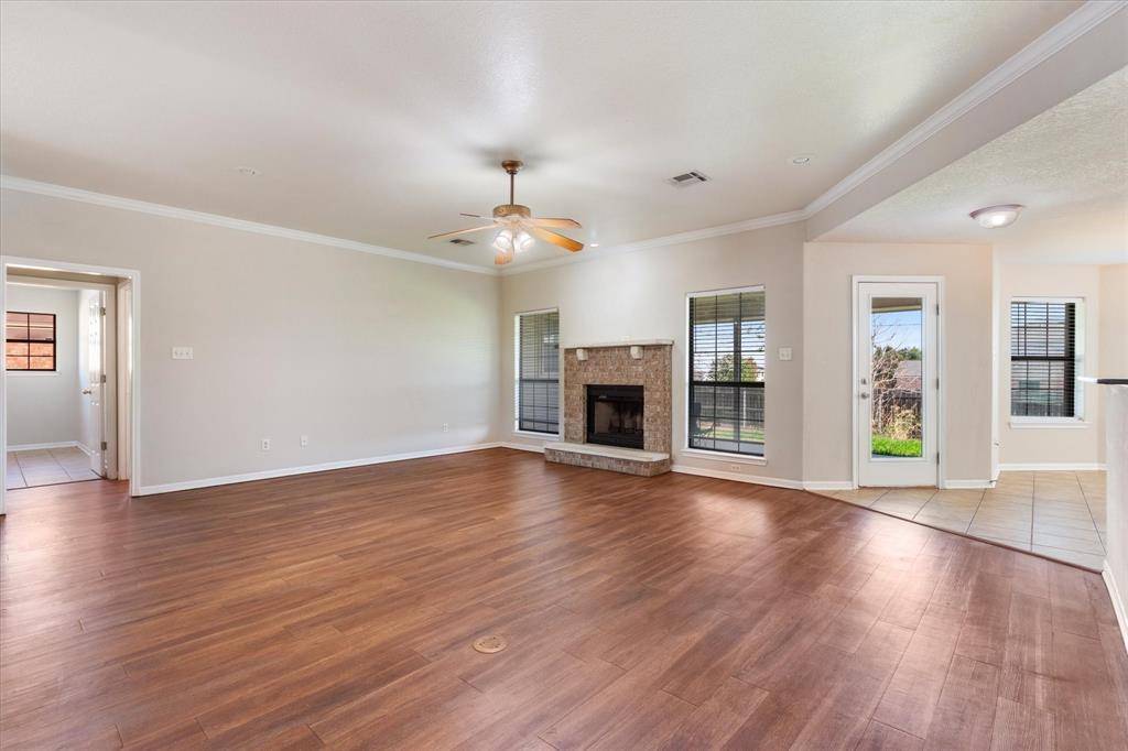 6104 Alexus Drive, Killeen, TX 76542