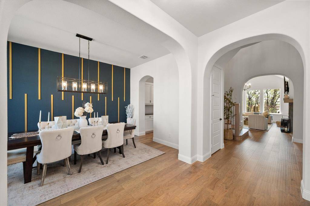 6801 Lost Falls Drive, Flower Mound, TX 76226