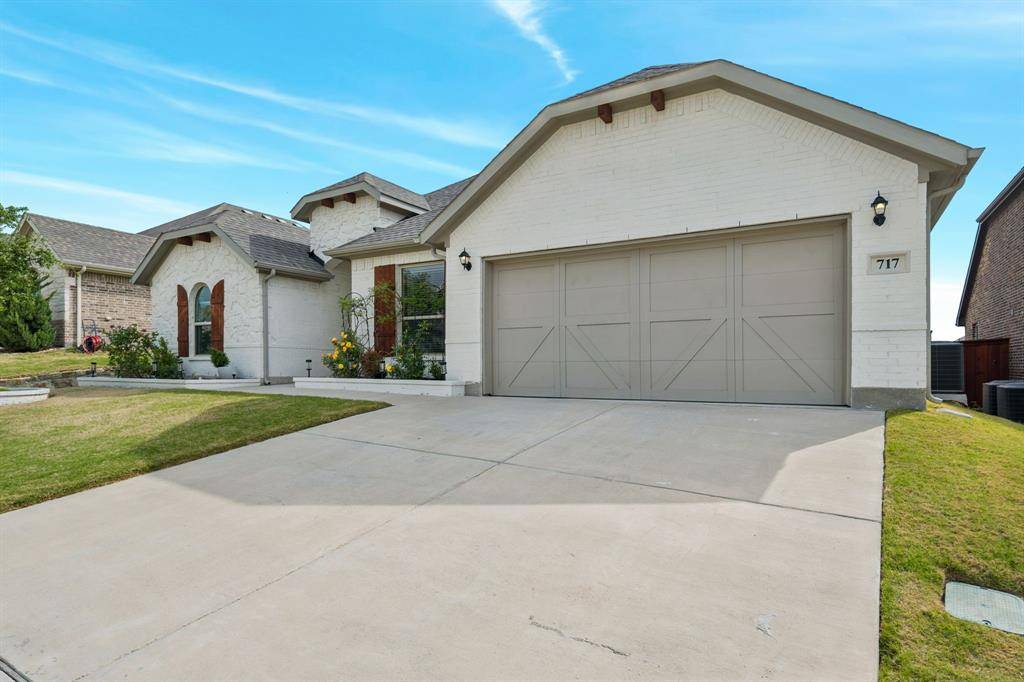 717 Brody Trail, Aledo, TX 76008