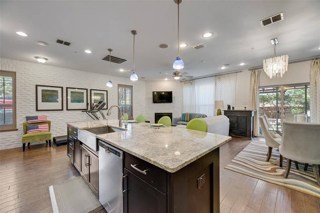 2625 Chambers Drive, Lewisville, TX 75067