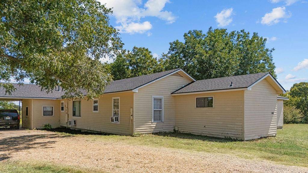 5101 Fm 55, Italy, TX 76651