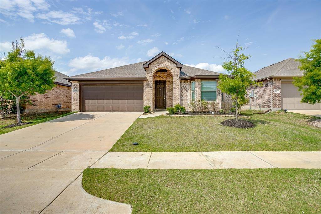 1069 Nighthawk Trail, Alvarado, TX 76009