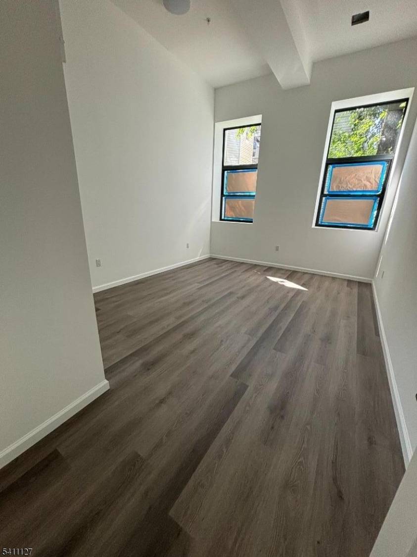 24 Elm St #202, Paterson City, NJ 07501