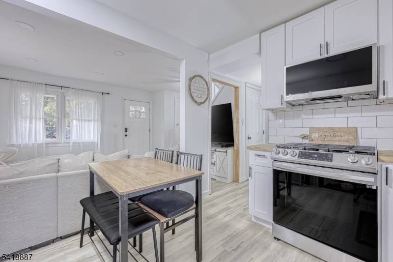 22 Wanaque Ave, Wanaque Boro, NJ 07420