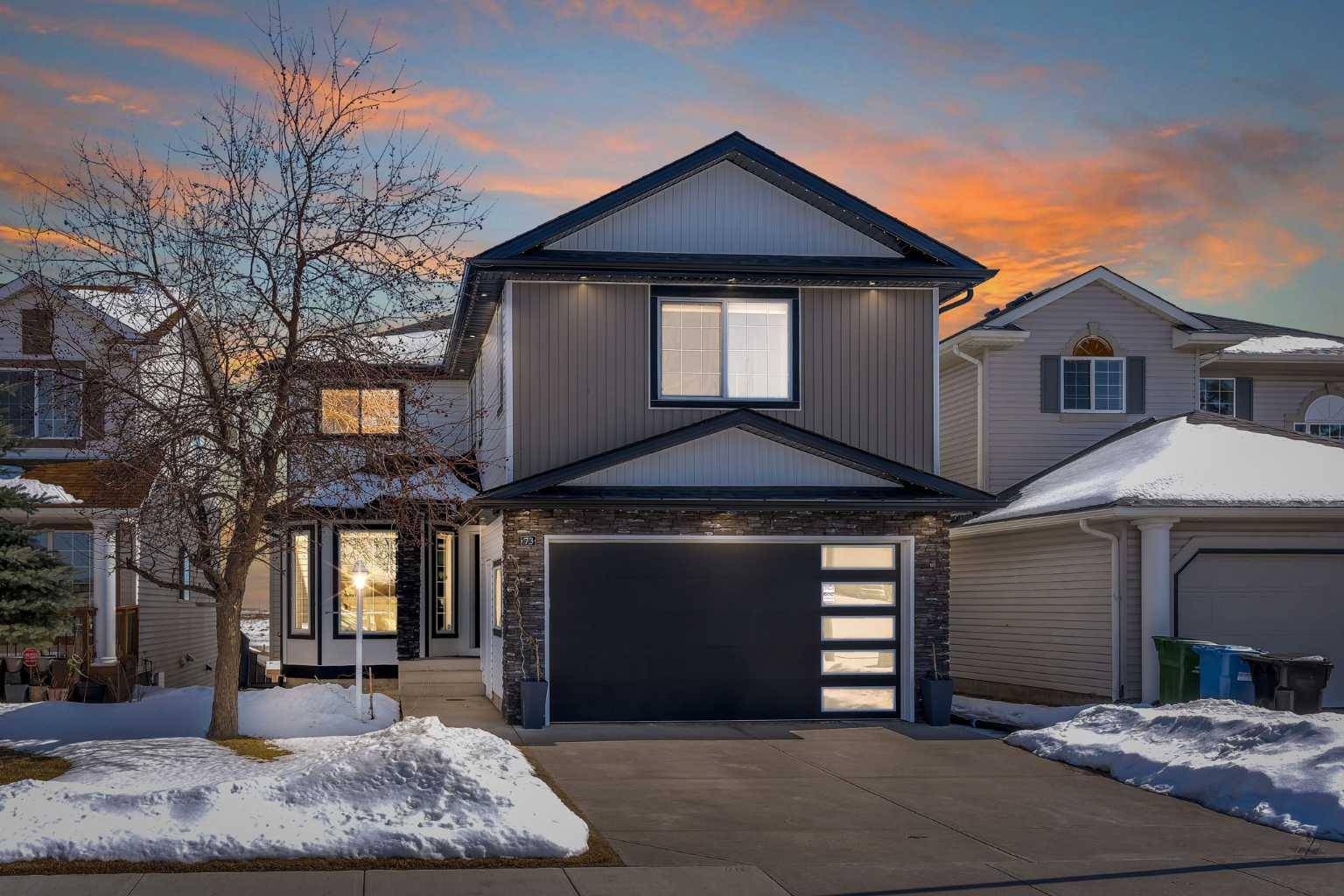 73 Coral Springs PARK NE, Calgary, AB T3J 3Y3
