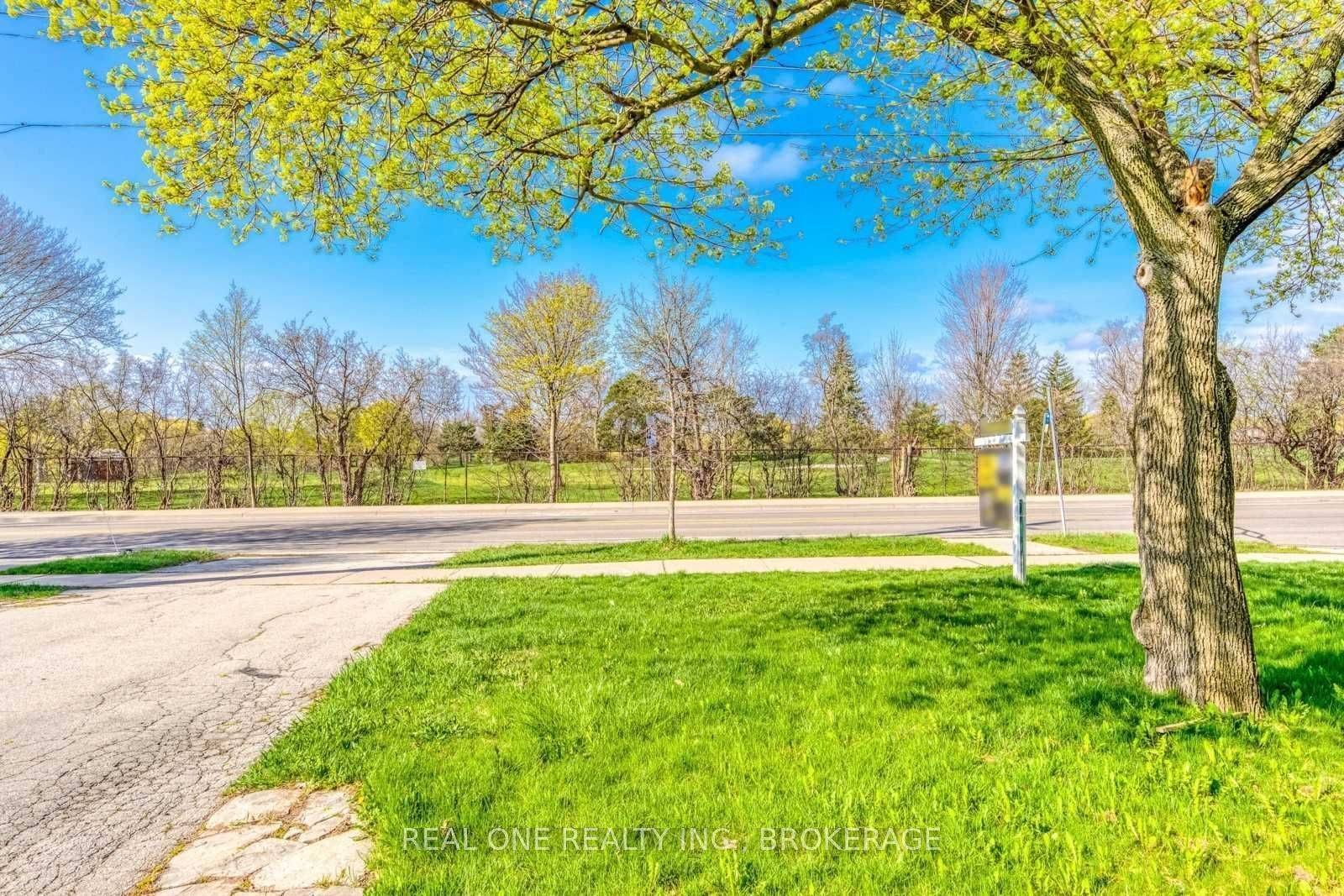 1209 Sixth Line #Lower, Oakville, ON L6H 1W8