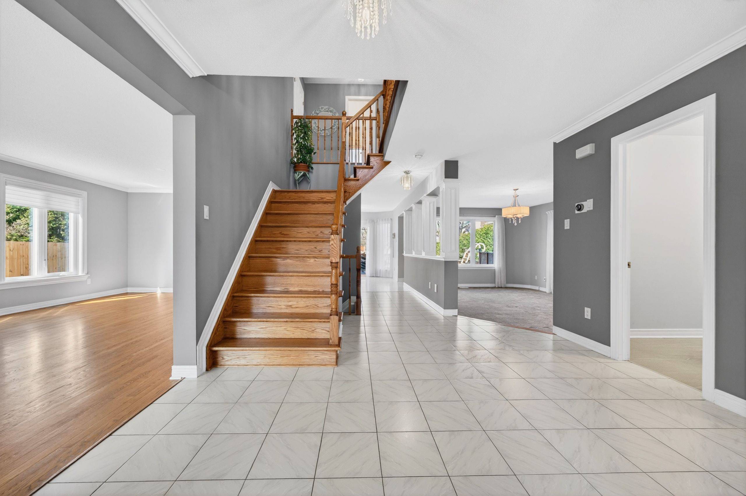 5 Mayford AVE, Barrhaven, ON K2G 6A7