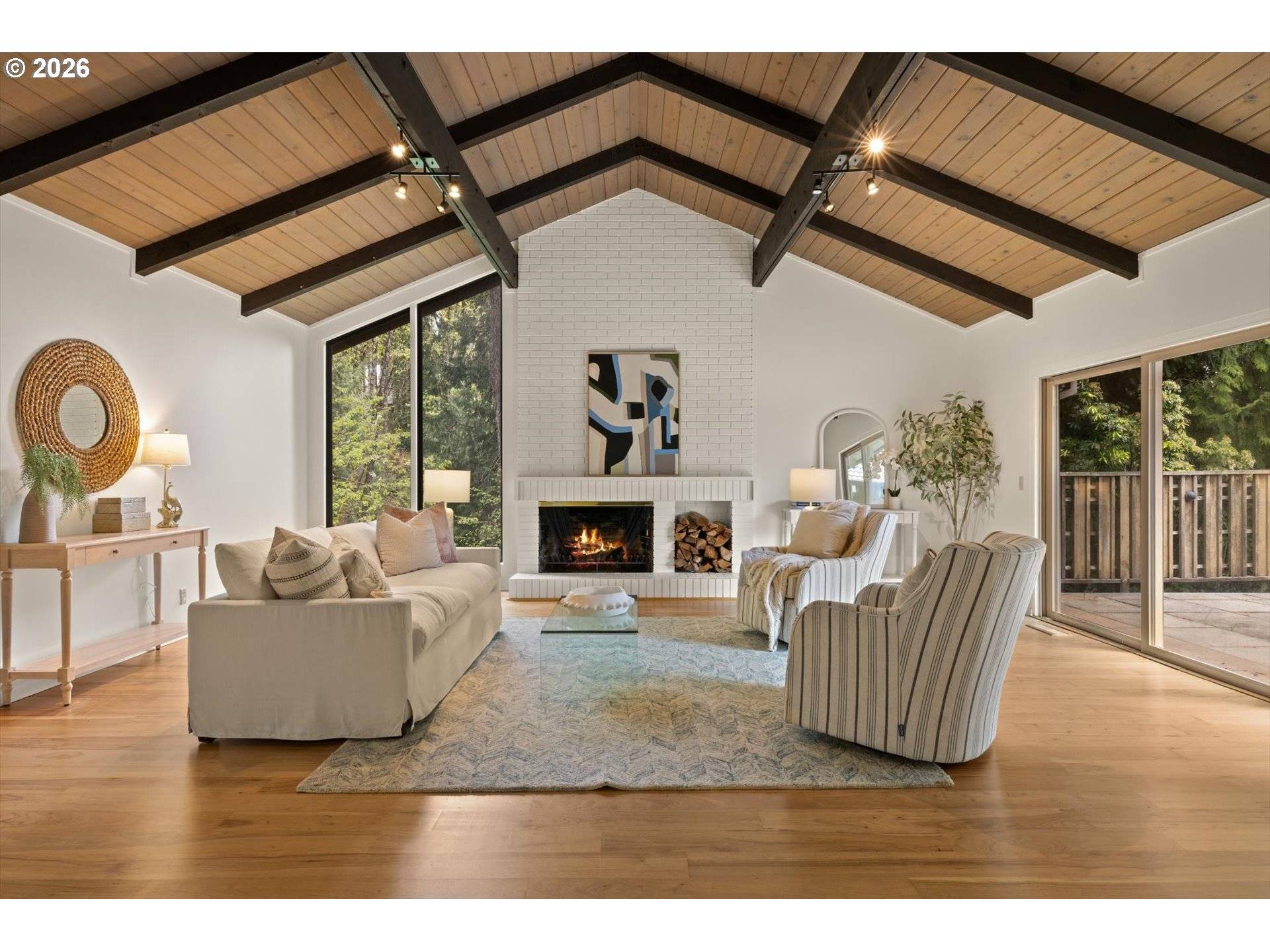 560 MILBURN CT, Lake Oswego, OR 97034