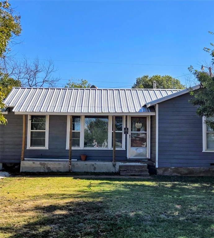 213 Blundell Street, Ranger, TX 76470