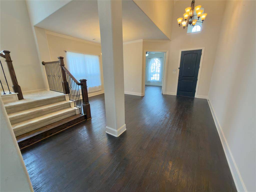 408 Paluxy Drive, Irving, TX 75039