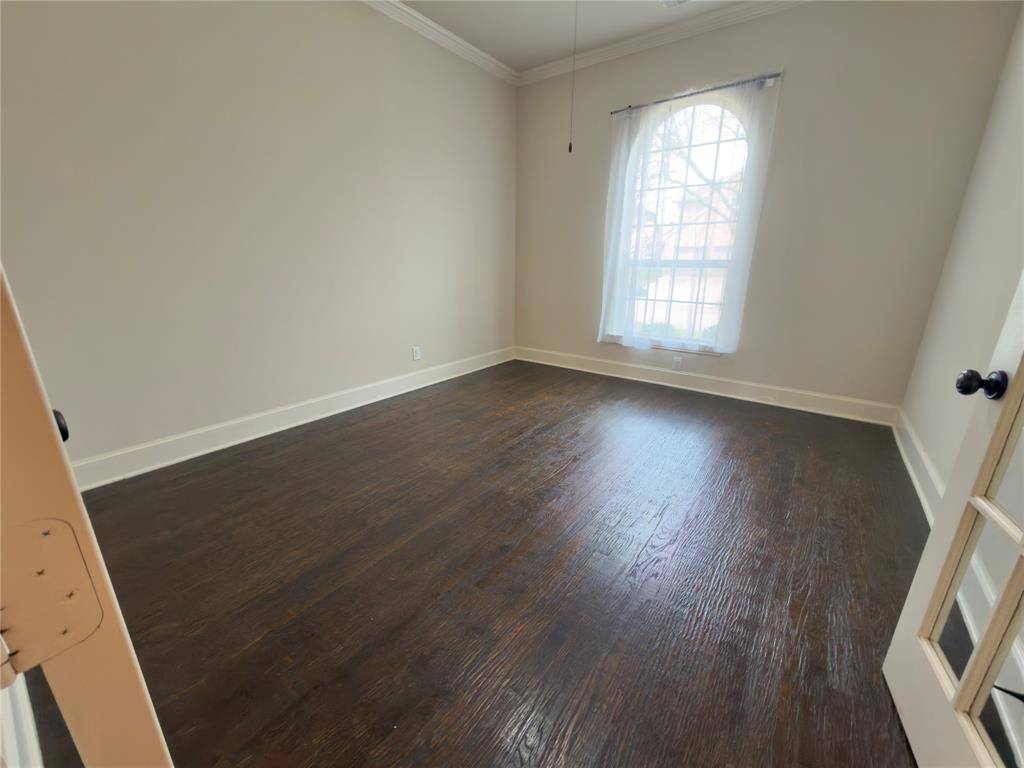 408 Paluxy Drive, Irving, TX 75039