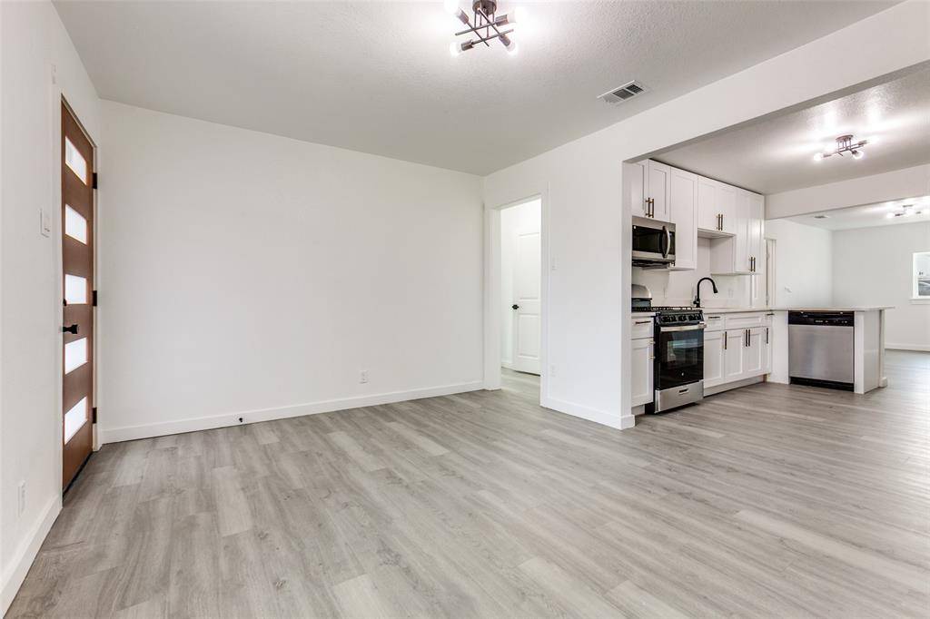 629 N 4th Street, Garland, TX 75040