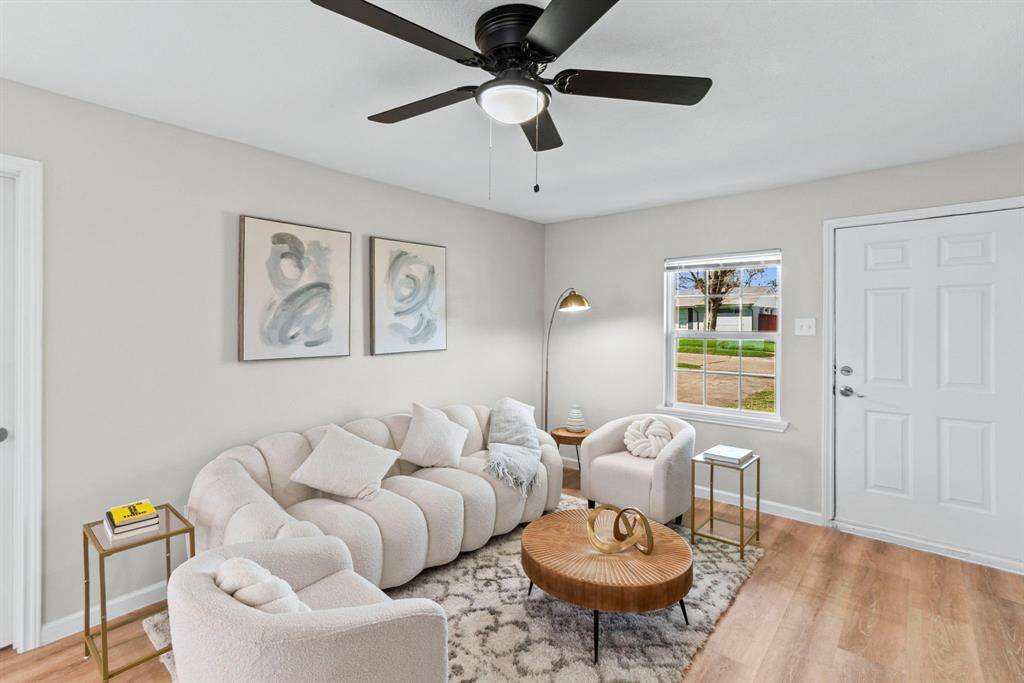 7325 Wilcox Drive, Dallas, TX 75232