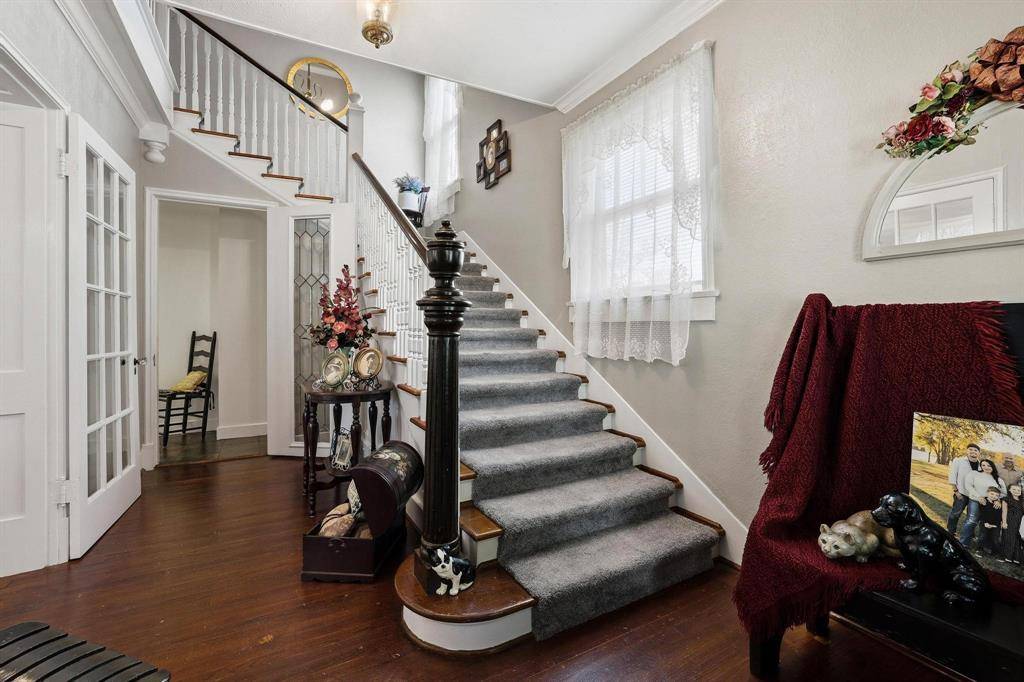 304 E 9th Street, Bonham, TX 75418