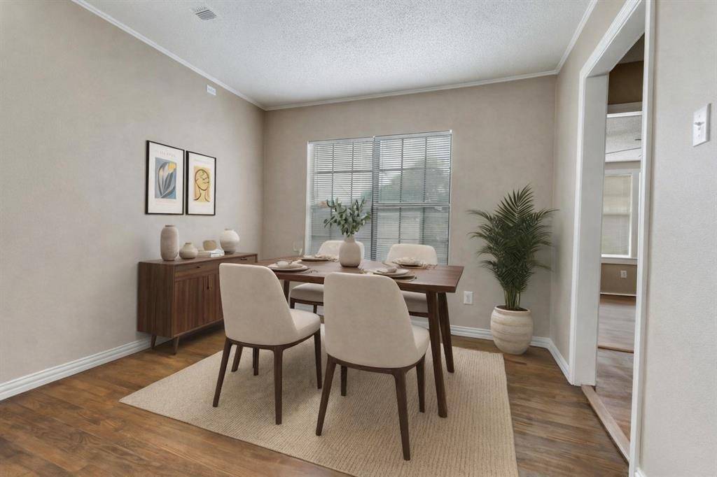 2427 Hudspeth Avenue, Dallas, TX 75216