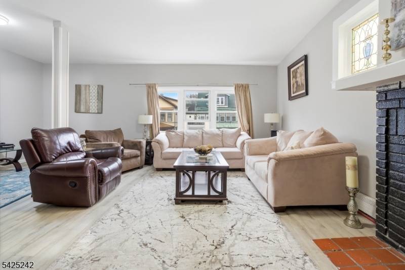 116 Mapes Ave, Newark City, NJ 07112