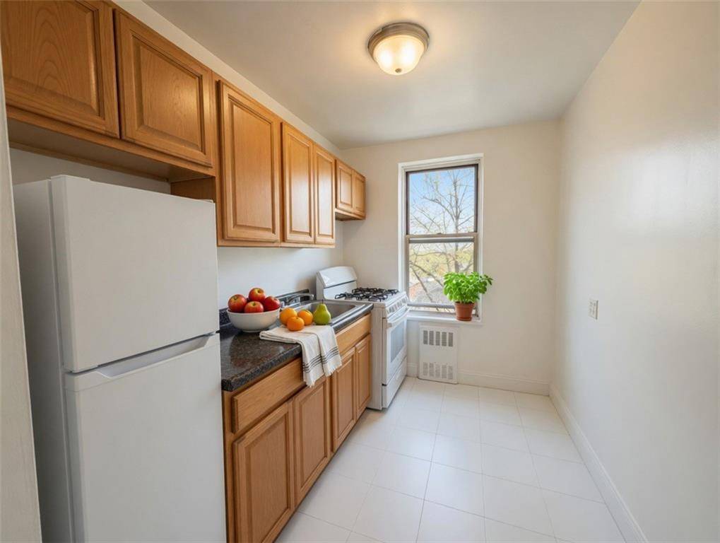 2525 Nostrand AVE #6T, Brooklyn, NY 11210