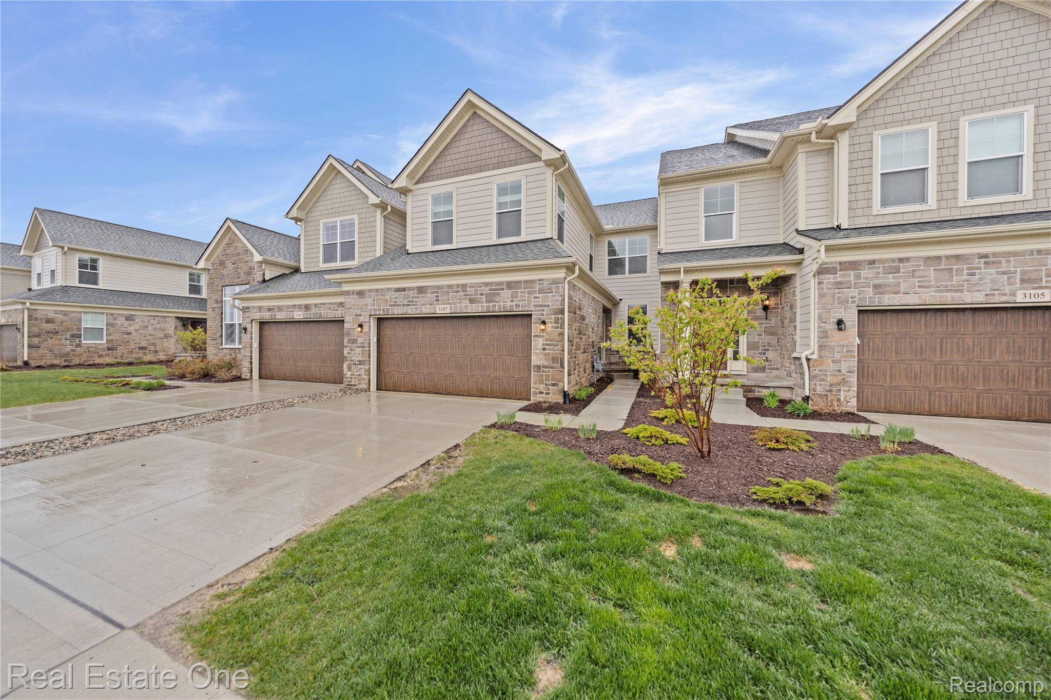 3107 MILLBURY LN, Ann Arbor, MI 48105