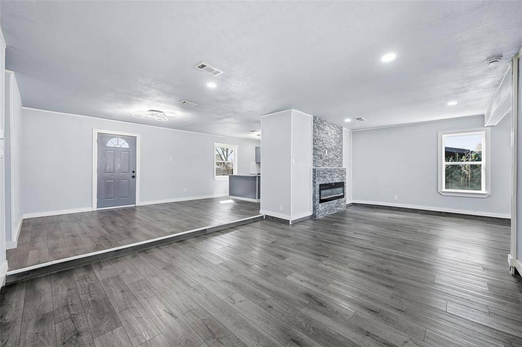 3922 Rainier Street, Irving, TX 75062