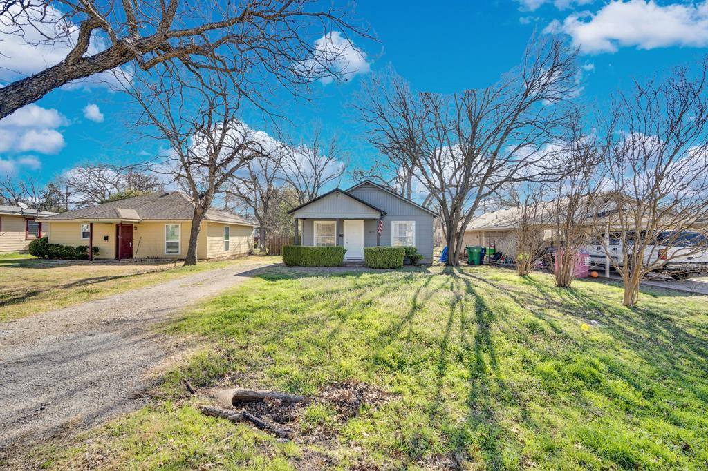608 Highland Avenue, Waxahachie, TX 75165