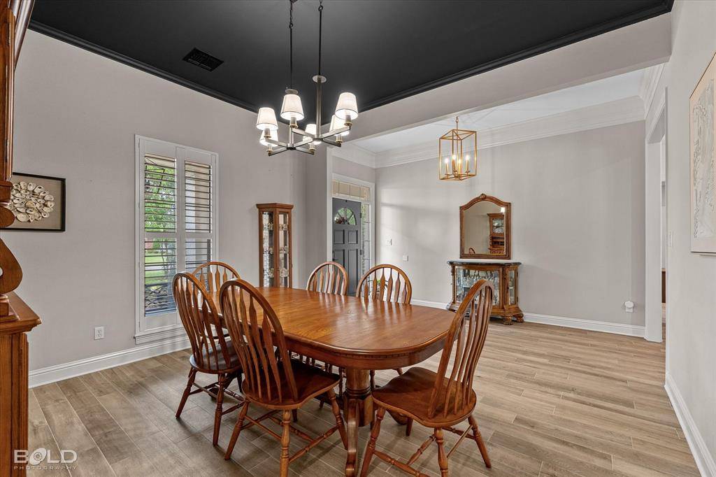 200 Colonel Burt Drive, Benton, LA 71006