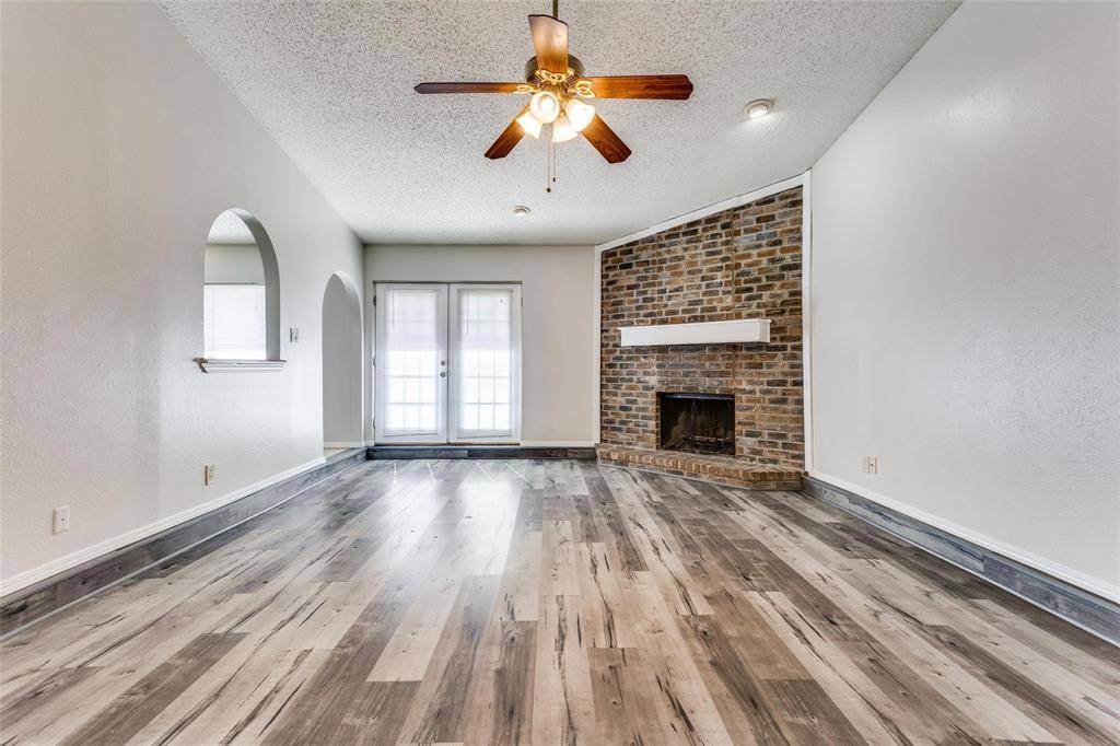 2930 Churchill Way, Garland, TX 75044