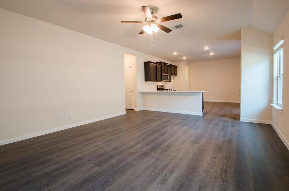 3936 Oak Creek Circle, Denison, TX 75020