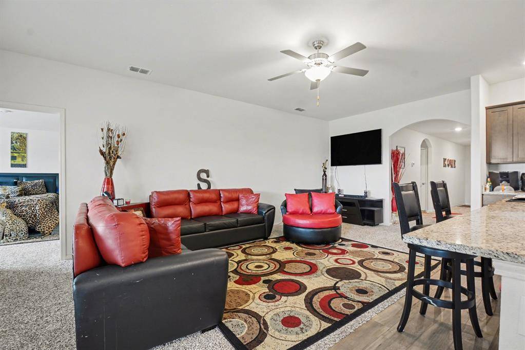 2116 Canterbury Drive, Seagoville, TX 75159