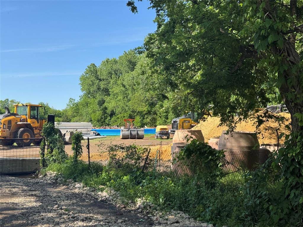 2355 Fatima Avenue, Dallas, TX 75241