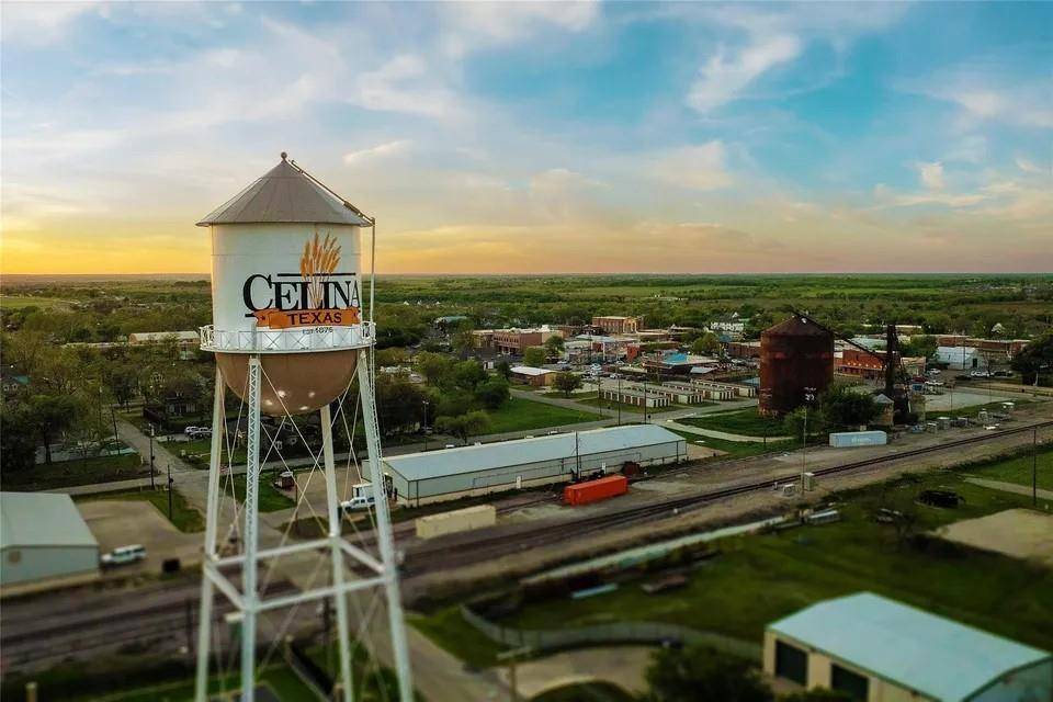 412 N Arizona Drive, Celina, TX 75009