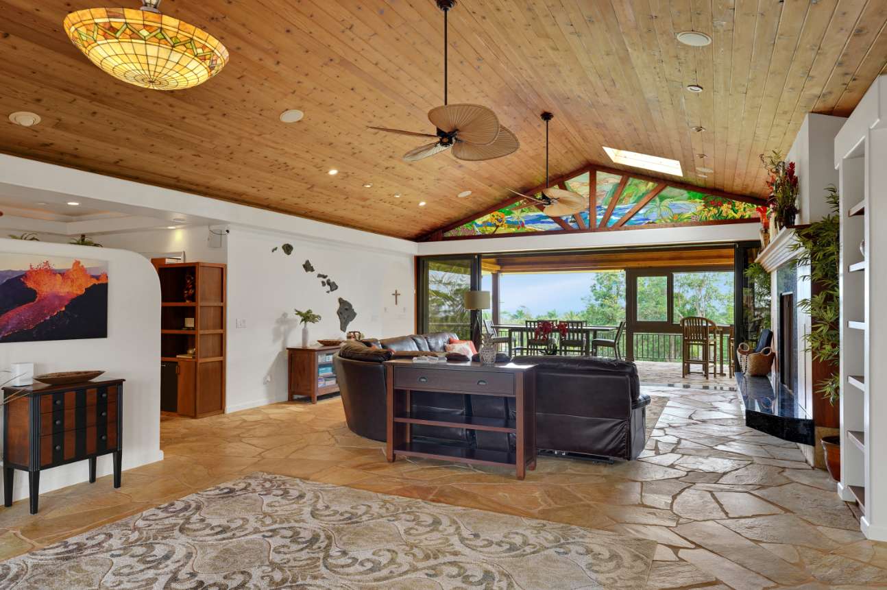 52-4602 AKONI PULE HWY #D, Kapaau, HI 96755