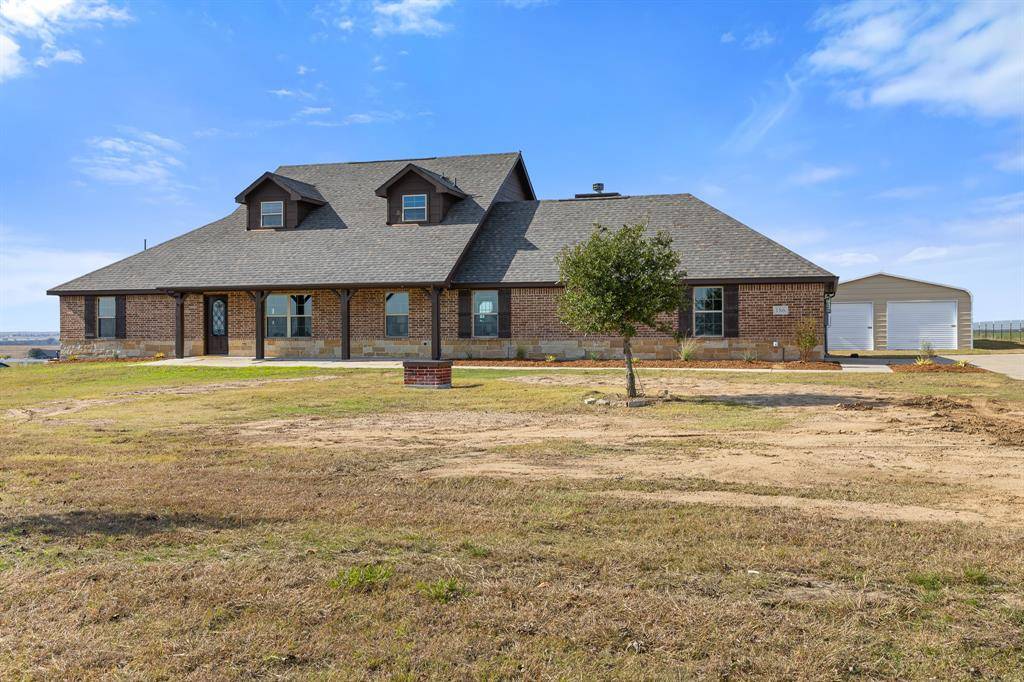 186 County Road 4430, Rhome, TX 76078