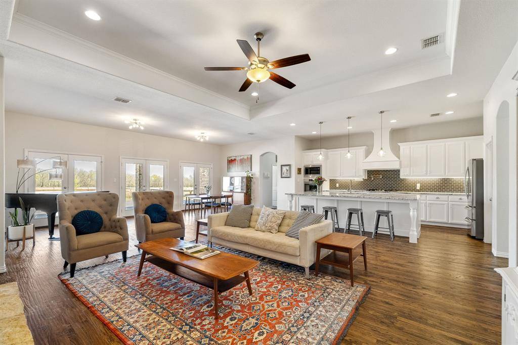 5750 High Mesa Drive, Justin, TX 76247