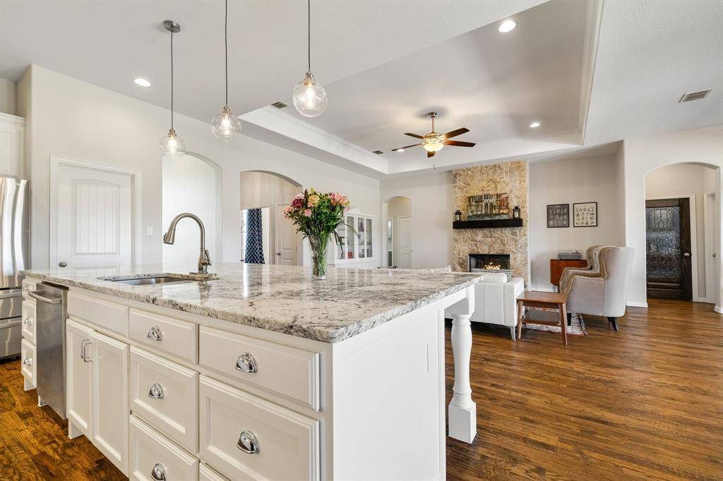 5750 High Mesa Drive, Justin, TX 76247