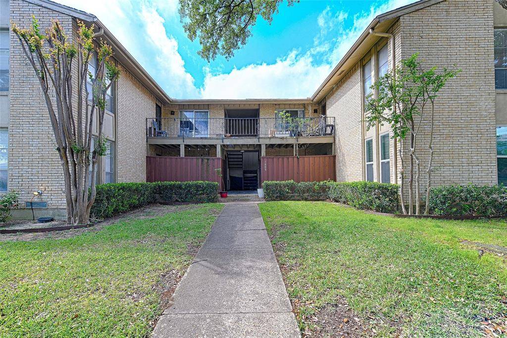 5808 Sandhurst Lane #B, Dallas, TX 75206
