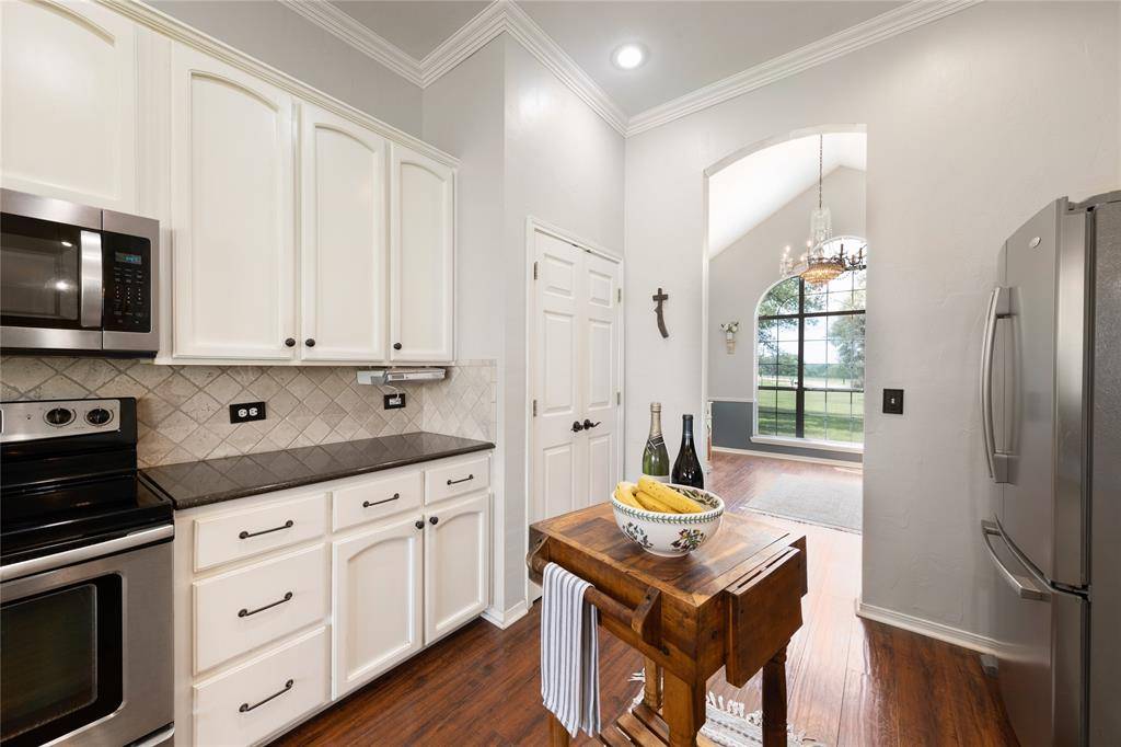 730 County Road 226A, Cameron, TX 76520