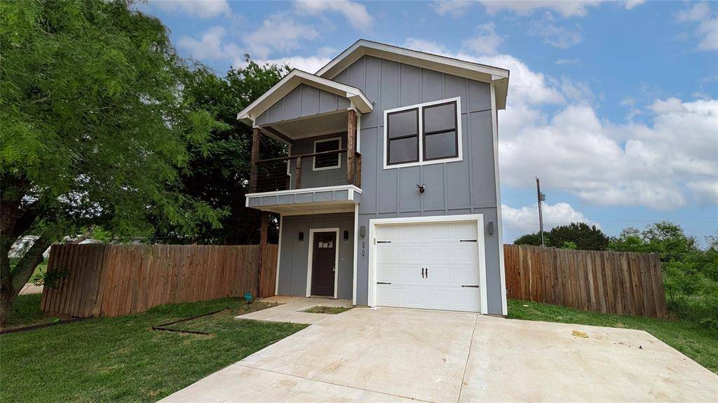 5707 Lake Granbury Trail, Granbury, TX 76048