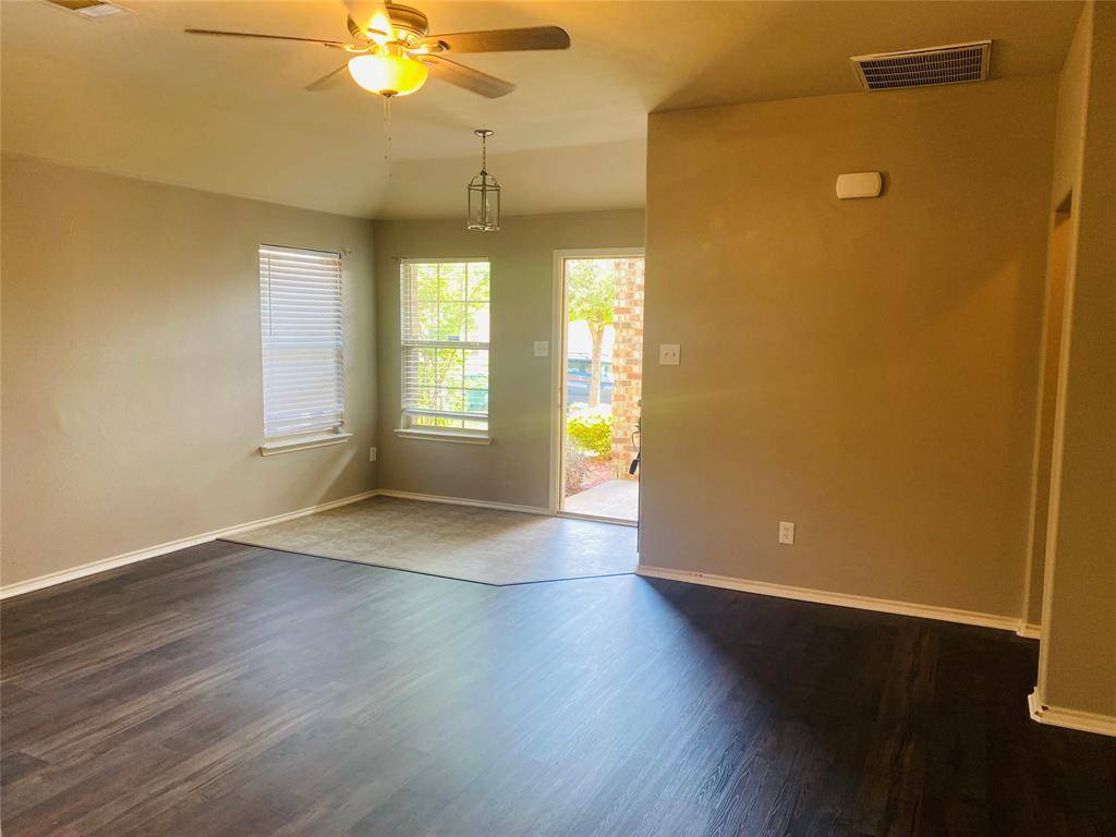 4032 Eagle Drive, Forney, TX 75126