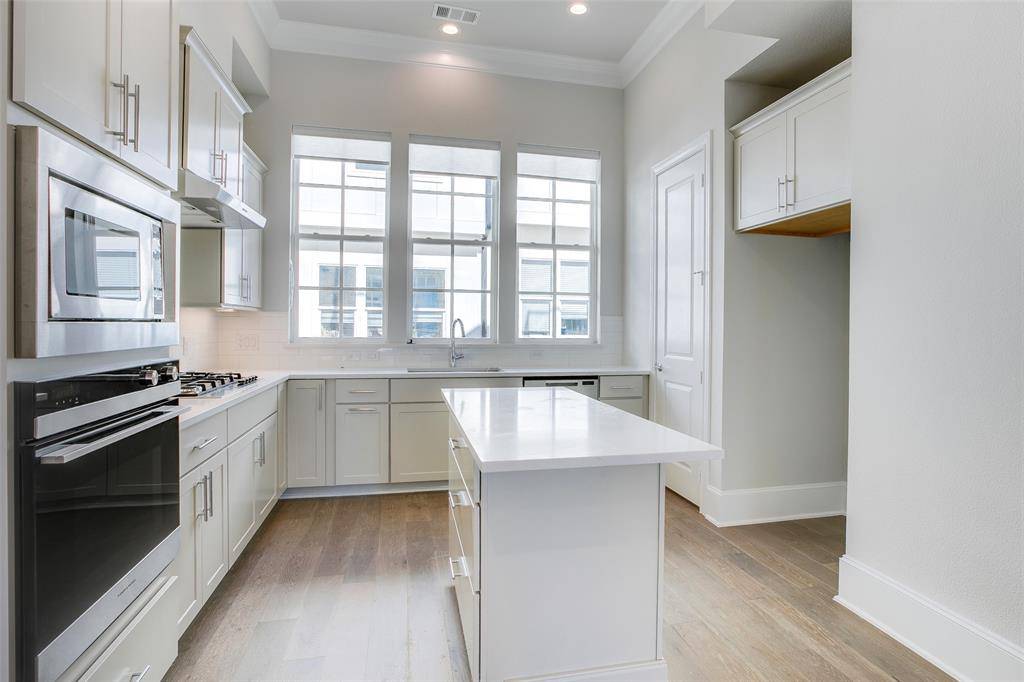 4651 New Water Lane, Dallas, TX 75219