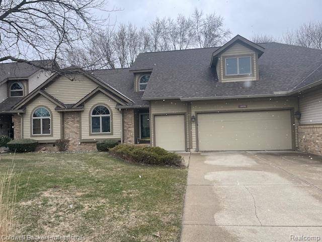 13096 Village CT, Vienna Charter Township, MI 48420