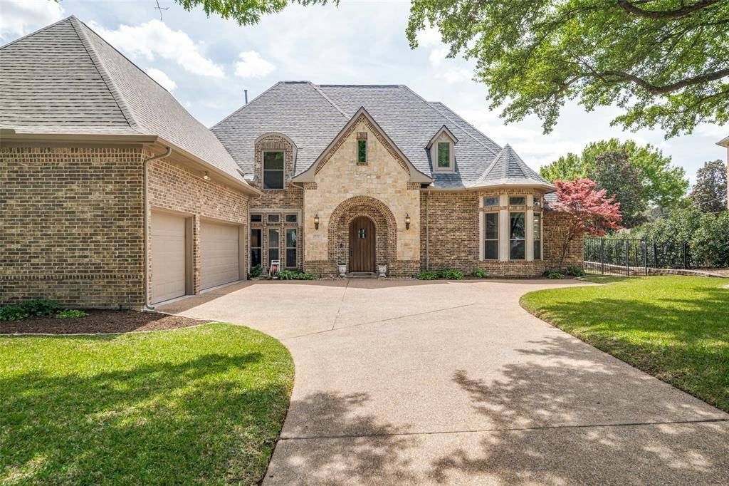 2332 Fairway Circle, Heath, TX 75032