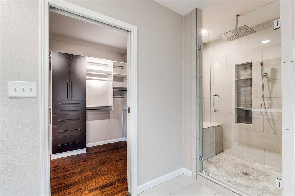 2638 Burlington Boulevard, Dallas, TX 75211