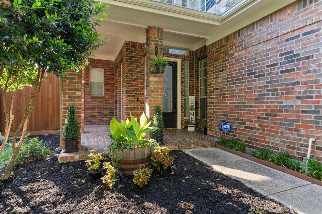 4405 Meadowcove Drive, Rowlett, TX 75088