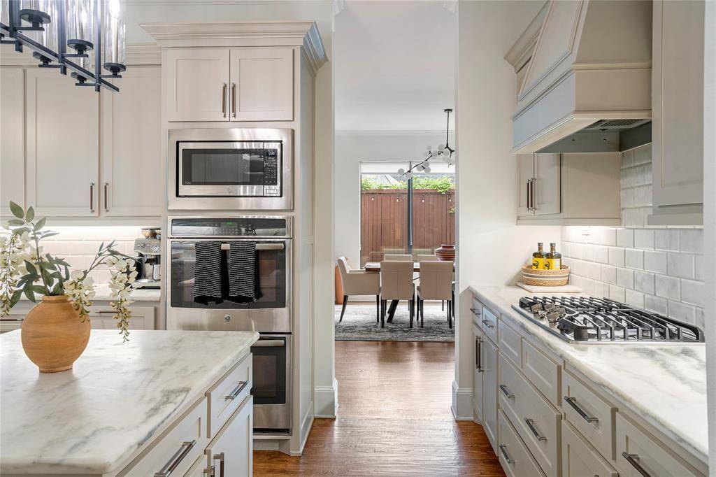 6226 Malcolm Drive, Dallas, TX 75214