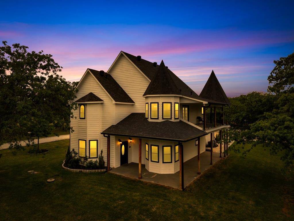 268 Lacy Drive, Lipan, TX 76462