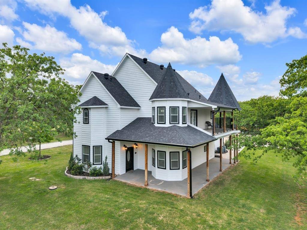 268 Lacy Drive, Lipan, TX 76462